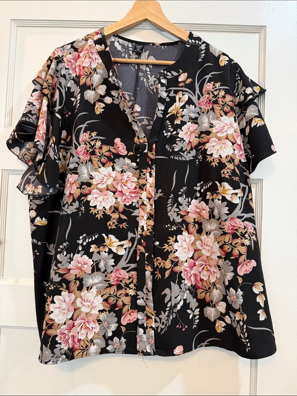 SHEIN Black Floral V-Neck Flutter Sleeve Blouse